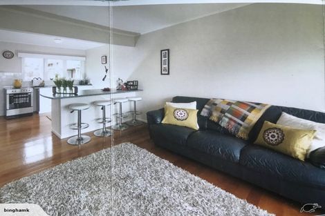 Photo of property in 7/15 Gladstone Road, Northcote, Auckland, 0627