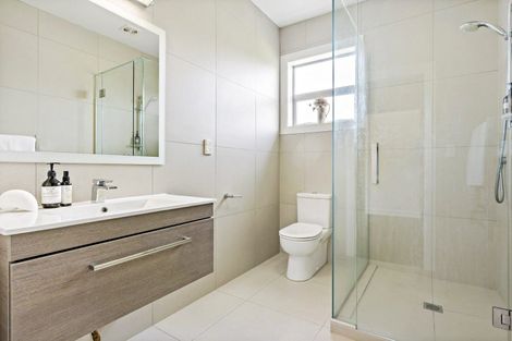 Photo of property in 245 Muriwai Valley Road, Muriwai, Waimauku, 0881