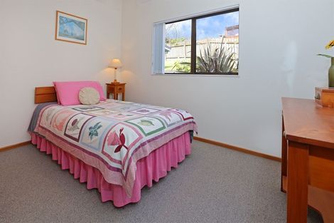 Photo of property in 13 Vintage Drive, Henderson, Auckland, 0612