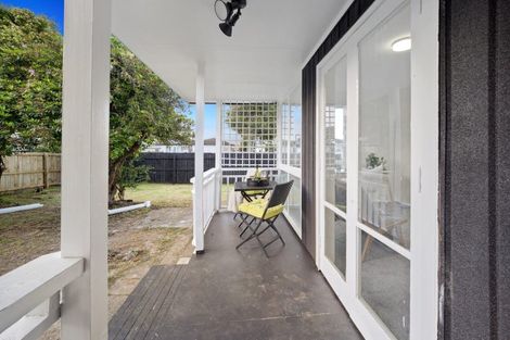 Photo of property in 39 Cottingham Crescent, Mangere East, Auckland, 2024