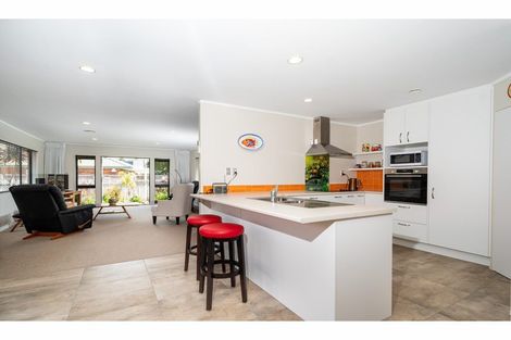 Photo of property in 3 Waru Nui Court, Orewa, 0931