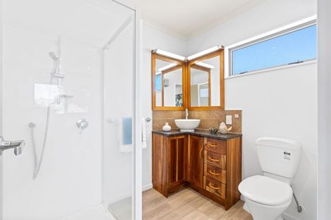 Photo of property in 55 Toi Street, Otaki Beach, Otaki, 5512