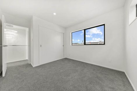 Photo of property in 90b Seymour Road, Sunnyvale, Auckland, 0612
