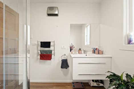 Photo of property in 136 Fitzroy Street, Forbury, Dunedin, 9012