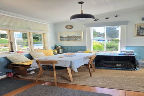 Photo of property in 14 Maning Street, Kohukohu, 0491