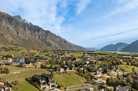 Photo of property in 9 Rannoch Drive, Jacks Point, Queenstown, 9371