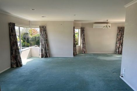 Photo of property in 11 Kingsgate Avenue, Havelock North, 4130