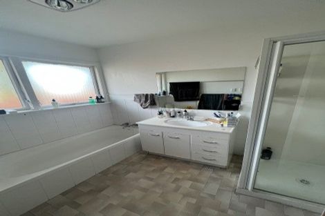 Photo of property in 27 Maidstone Road, Ilam, Christchurch, 8041