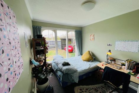 Photo of property in 1/17 Woodford Terrace, Ilam, Christchurch, 8053