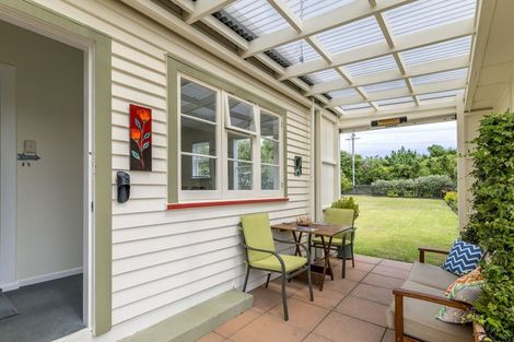 Photo of property in 15 The Avenue, Otaki Beach, Otaki, 5512