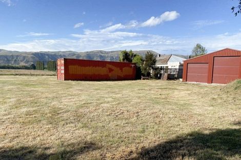 Photo of property in 3 Mckellar Street, Duntroon, Oamaru, 9494