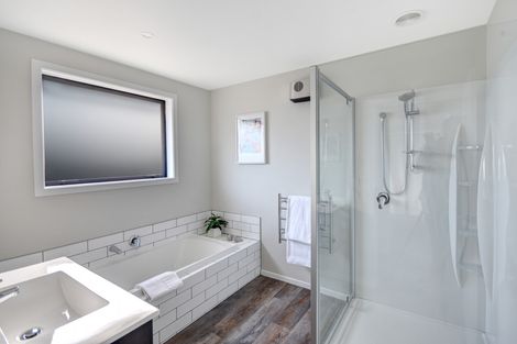 Photo of property in 32 Owhiro Avenue, Mosgiel, 9024