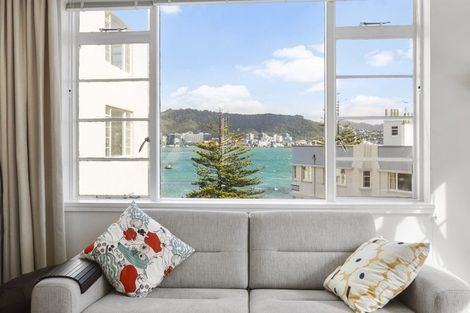 Photo of property in Wharenui Apartments, 274 Oriental Parade, Oriental Bay, Wellington, 6011