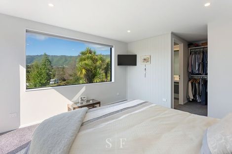 Photo of property in 14 Ferndale Drive, Waikanae, 5036