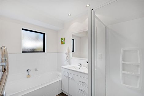 Photo of property in 25 John Campbell Crescent, Hillmorton, Christchurch, 8024