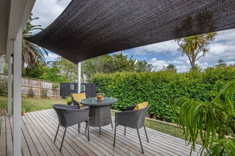 Photo of property in 1/21a Norman Road, Hauraki, Auckland, 0622