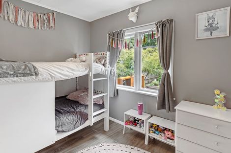 Photo of property in 17 Argyle Avenue, Levin, 5510