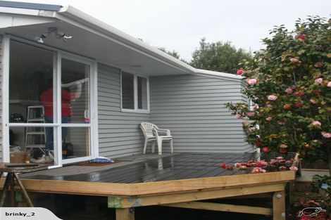 Photo of property in 44 Taylor Road, Mangere Bridge, Auckland, 2022