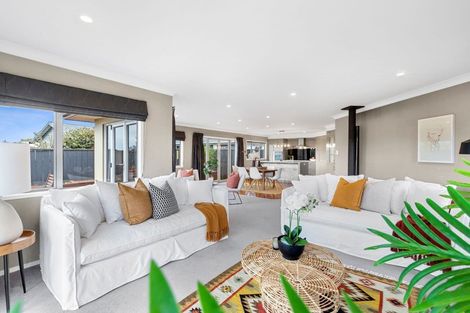 Photo of property in 8 Karamea Street, Whalers Gate, New Plymouth, 4310