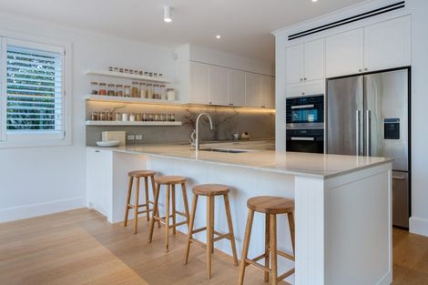 Photo of property in 1/30 Ocean View Road, Milford, Auckland, 0620