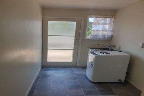 Photo of property in 2/8 Kauri Street, Taradale, Napier, 4112