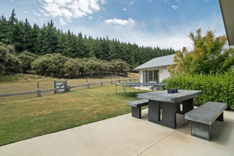 Photo of property in 12 Edgewood Place, Wanaka, 9305