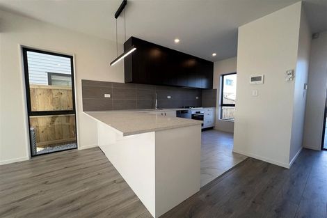 Photo of property in 129 Walters Road, Papakura, Takanini, 2110