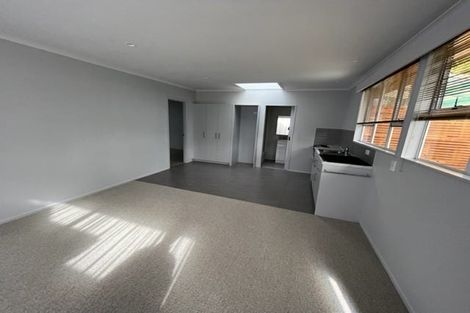 Photo of property in 107 Ryder Crescent, Levin, 5510