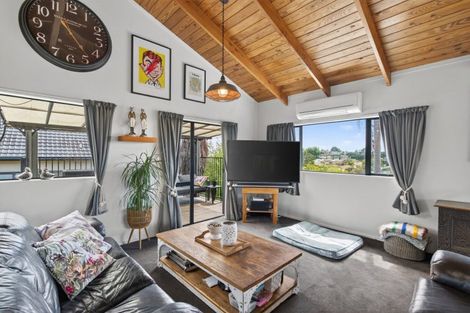 Photo of property in 11 Highgrove Place, Bethlehem, Tauranga, 3110