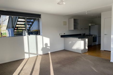 Photo of property in 15 Burnside Court, Rosedale, Auckland, 0632