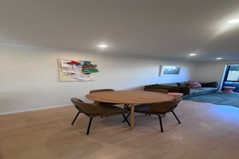 Photo of property in 8 Wharara Lane, Massey, Auckland, 0614