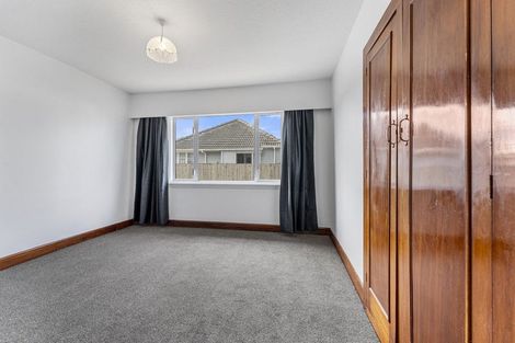 Photo of property in 1/43 Aorangi Road, Bryndwr, Christchurch, 8053