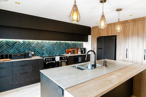 Photo of property in 31 Omahina Street, Raglan, 3225