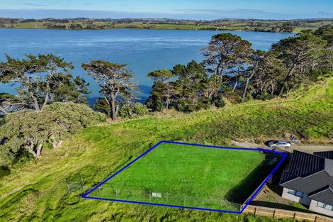 Photo of property in 14d Mclarin Road, Glenbrook, 2681