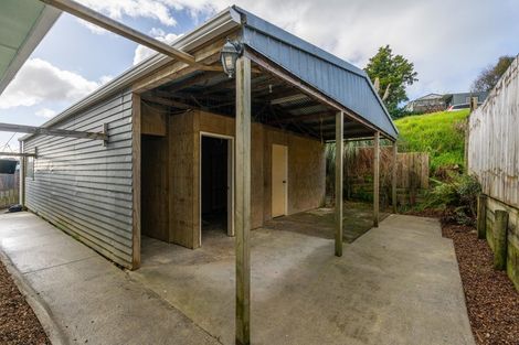 Photo of property in 27 Charles Street, Te Kamo, Whangarei, 0112