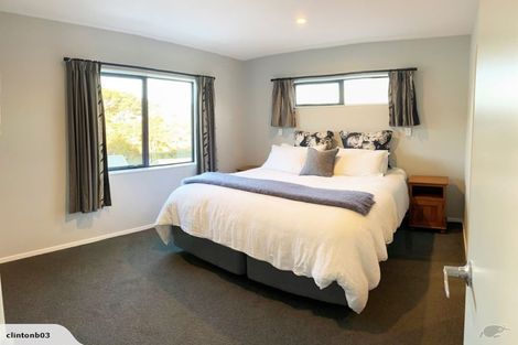 Photo of property in 24 Shadon Place, Stanmore Bay, Whangaparaoa, 0932