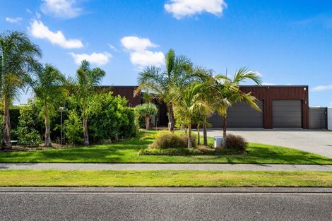 Photo of property in 10 Mer Place, Bay View, Napier, 4104