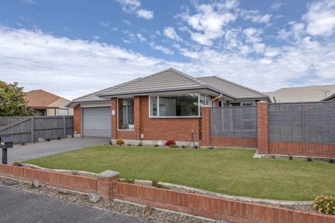 Photo of property in 2/54 Bella Rosa Drive, Hei Hei, Christchurch, 8042