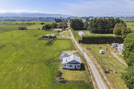 Photo of property in 1968 Kimbolton Road, Kiwitea, Feilding, 4777
