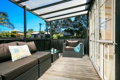 Photo of property in 2/48 Onepoto Road, Hauraki, Auckland, 0622