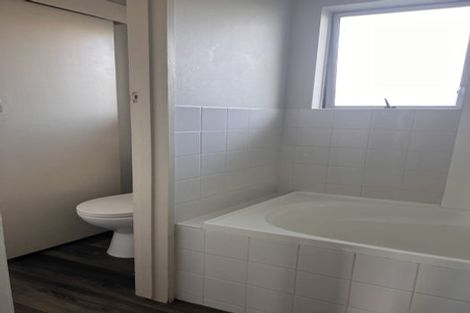 Photo of property in 2/51 Gardiners Road, Bishopdale, Christchurch, 8051