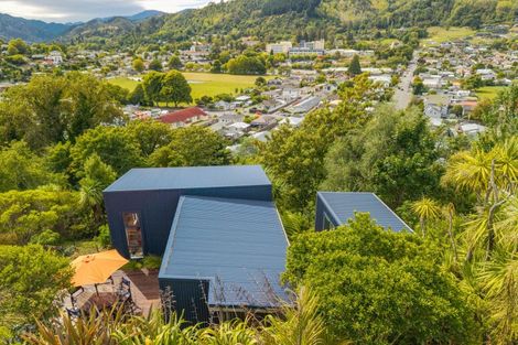 Photo of property in 243 Saint Vincent Street, Toi Toi, Nelson, 7010