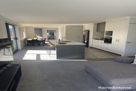 Photo of property in 87 Hills View Drive, Papamoa, 3118