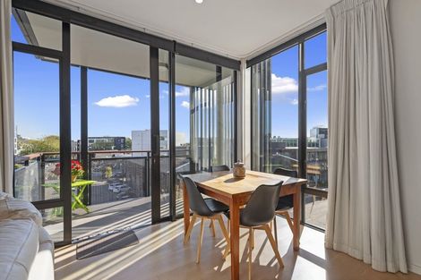 Photo of property in 1/50 Kilmore Street, Christchurch Central, Christchurch, 8013