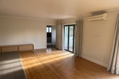 Photo of property in 348 Airfield Road, Ardmore, Papakura, 2582