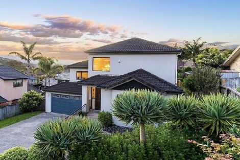 Photo of property in 37 Virginia Street, Henderson, Auckland, 0612