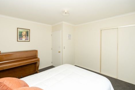 Photo of property in 14 Caulfield Place, Nawton, Hamilton, 3200