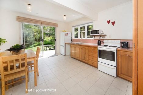 Photo of property in 180 Hinemoa Street, Birkenhead, Auckland, 0626