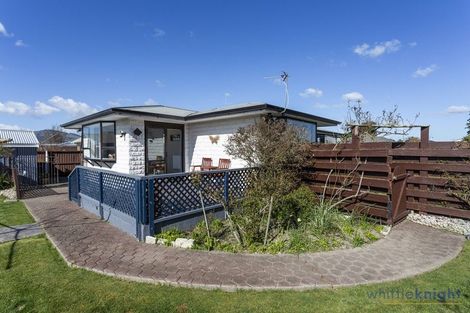 Photo of property in 10 Wolsey Place, Hillmorton, Christchurch, 8025