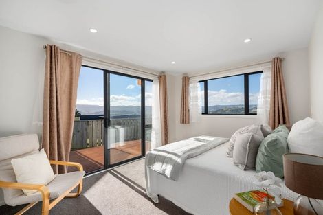 Photo of property in 11 Topsail Way, Whitby, Porirua, 5024